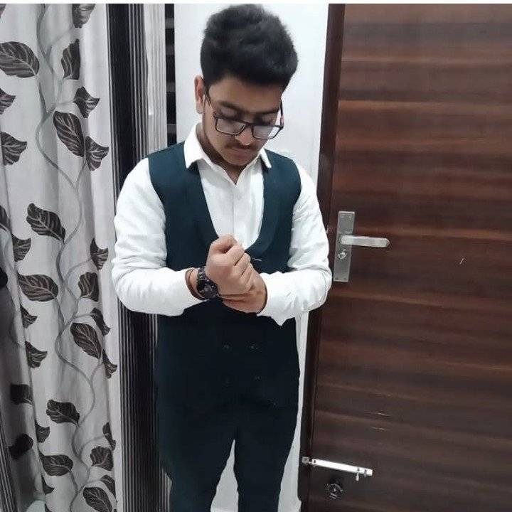 84895653 7769 medium large